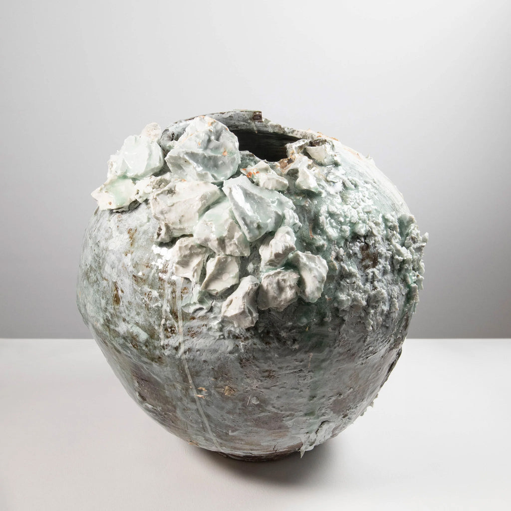 Vase lune extra large – Relief en porcelaine bleue