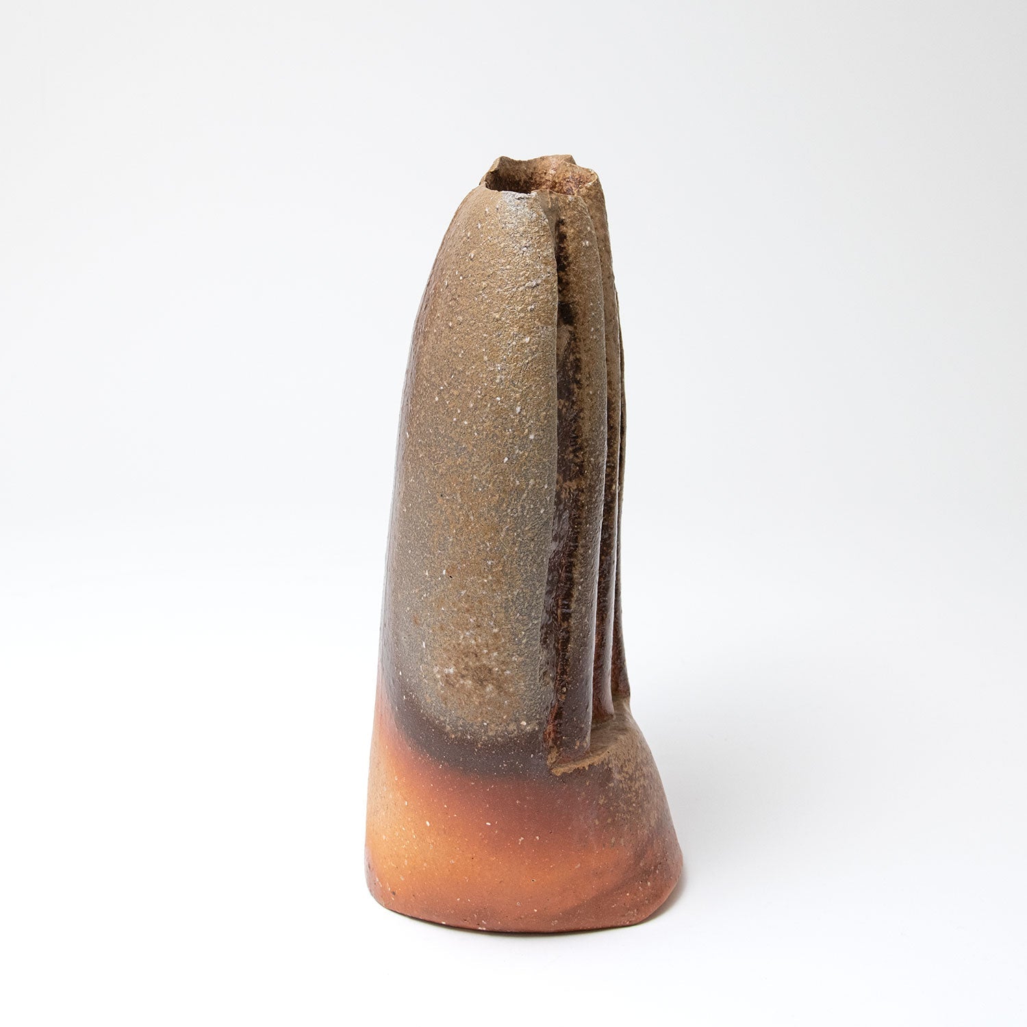 Vase Damon – Dépôt de cendres cuit au bois