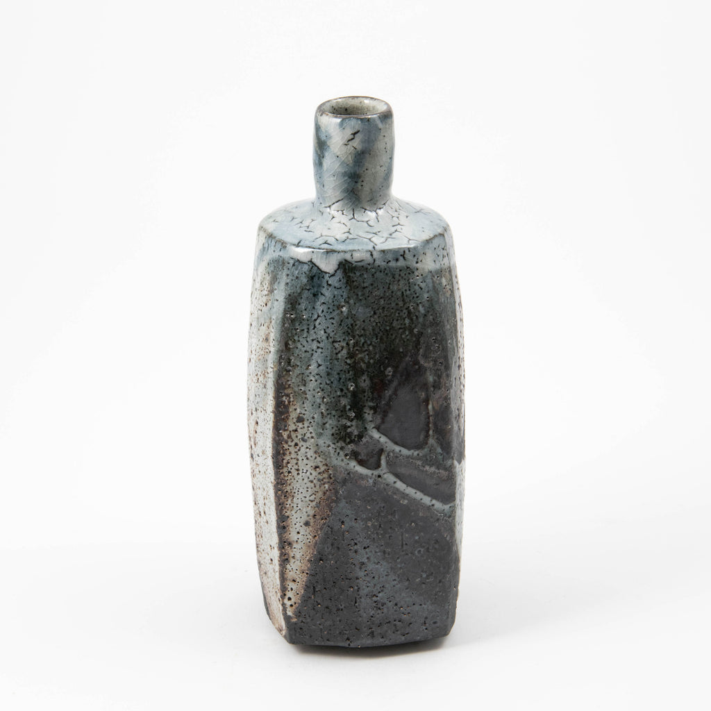 Bouteille haute – Grès Shino bleu