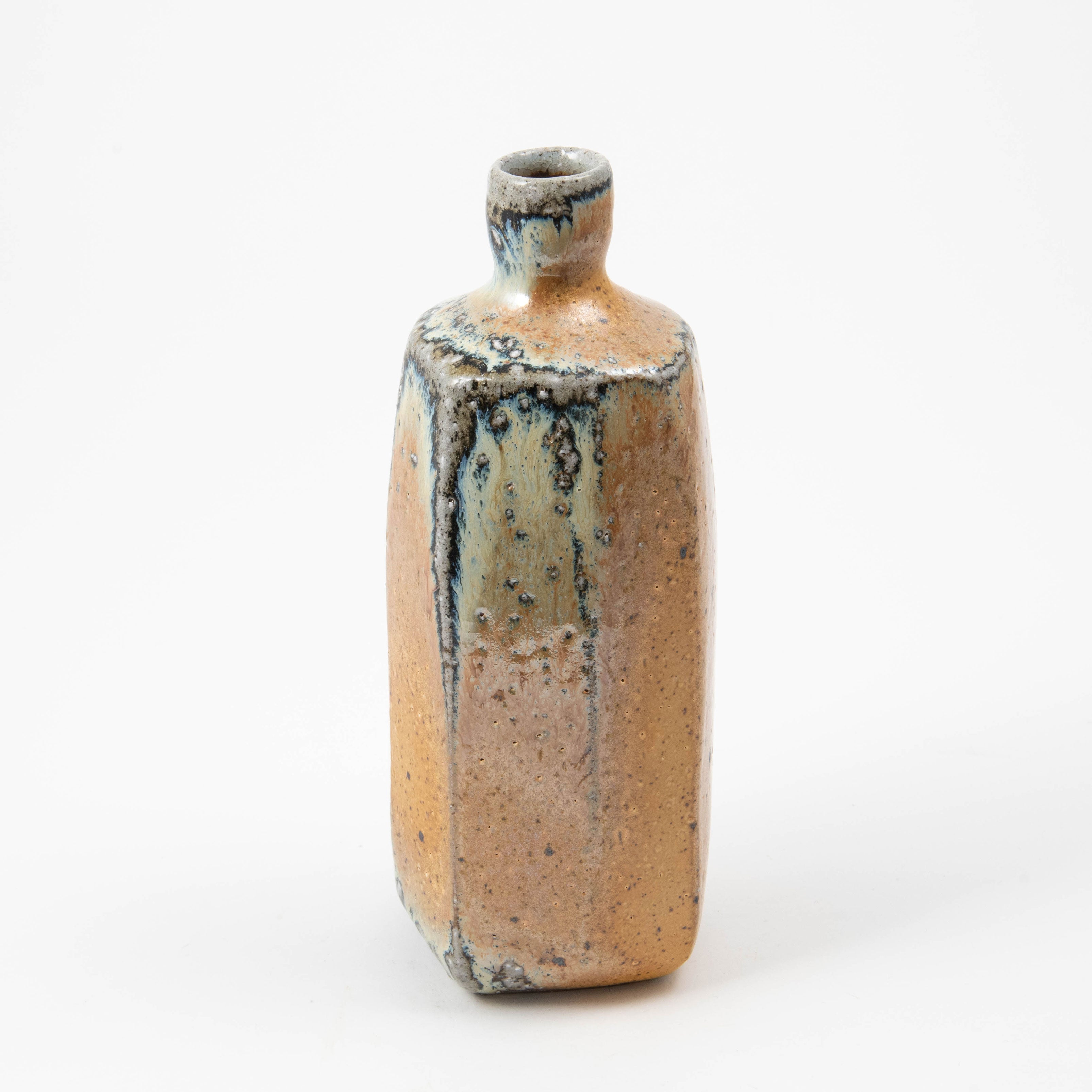 Bouteille carrée – Soda jaune